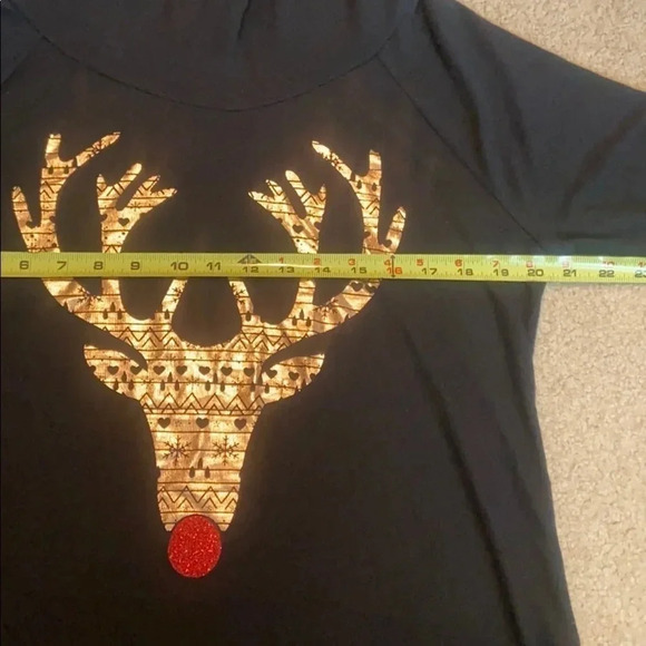 🎄 cute Christmas Rudolph sweater 🎄 - Picture 6 of 7